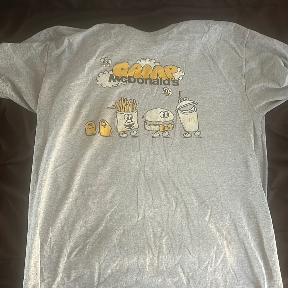 *Worn* Camp McDonald’s Authentic Teeshirt